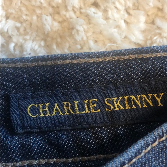 Lucky Brand Charlie Skinny Jean size 2/26 - Picture 4 of 6